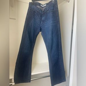 The Express Rocco slim straight jeans. 32x32